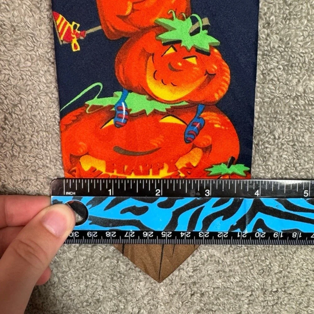 Hallmark Novelties Halloween Tie Navy Blue Jack-O-Lantern Pumpkin Bats USA Made